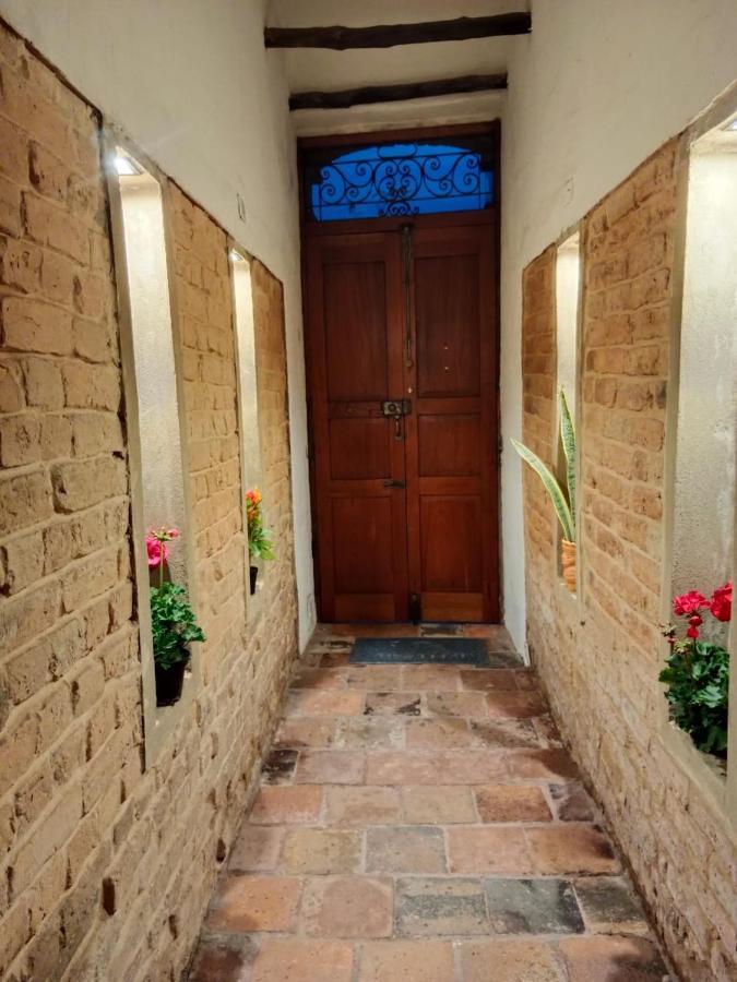 Casa De Lourdes - La Candelaria بوغوتا الغرفة الصورة